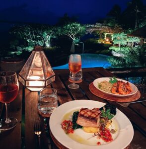 Pacific Resort Aitutaki Dining