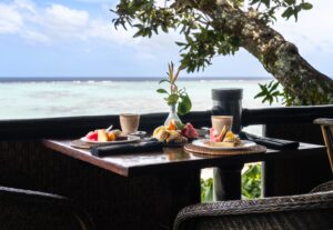 Pacific-Resort-Aitutaki-Rapae-Bay-Breakfast-David-Yawalker-Photography