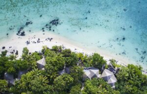 Pacific Resort Aitutaki - Villa Aerial (David Kirkland Photography